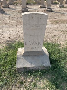 BAGHDAD (NORTH GATE) WAR CEMETERY - JONES, W R